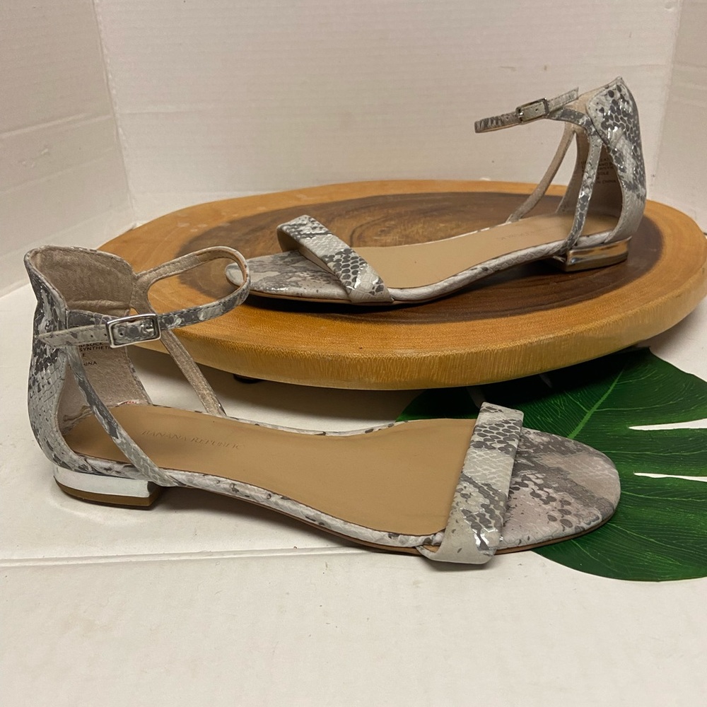 Banana Republic Snakeskin Leather Ankle Strap Flats Sandals